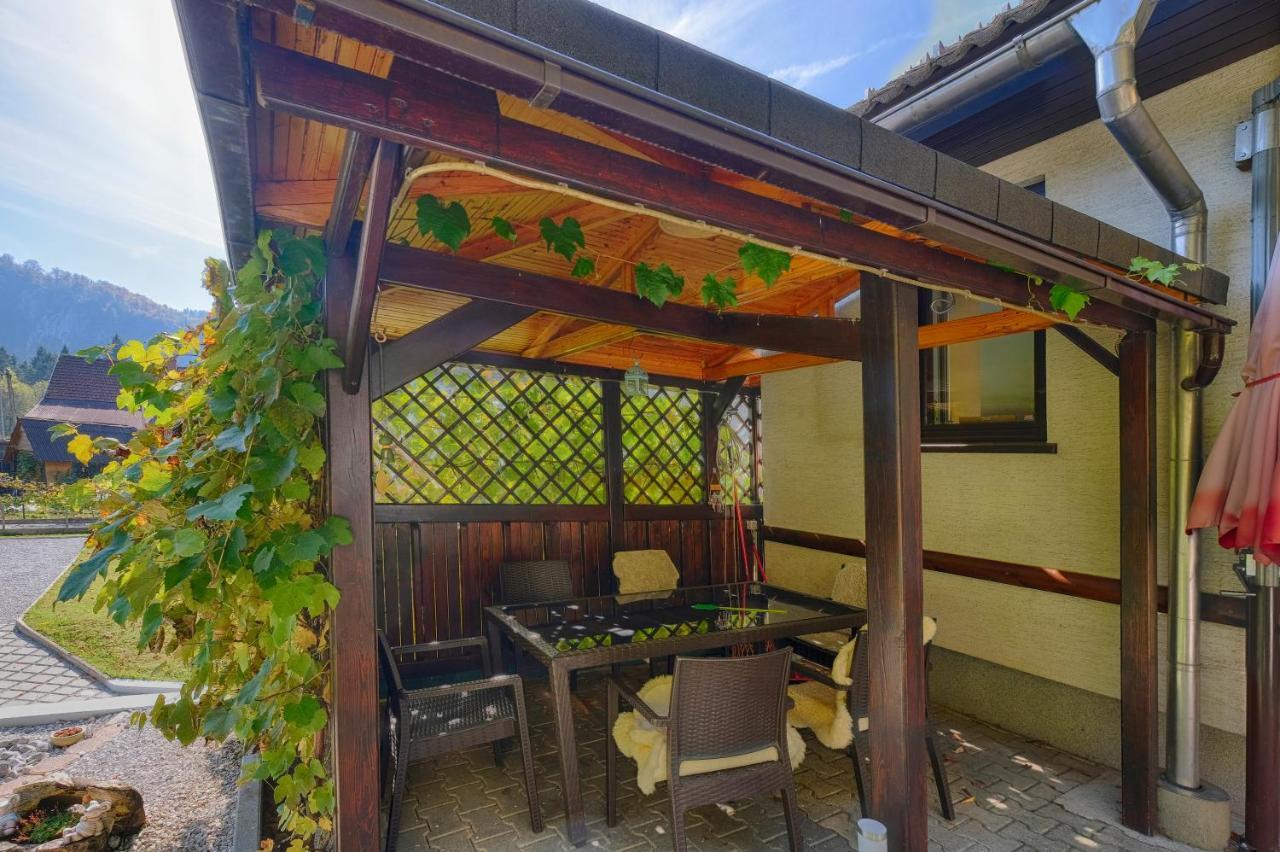 Apartamento Savadolinka House Mojstrana Exterior foto
